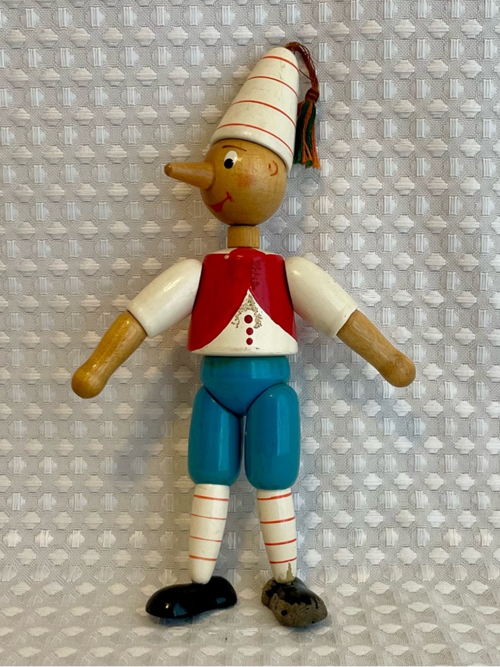 Vintage Pinocchio Wooden Peg Doll Jointed Hand Painted Figurine 7" Tall #672 - Picture 2 of 10